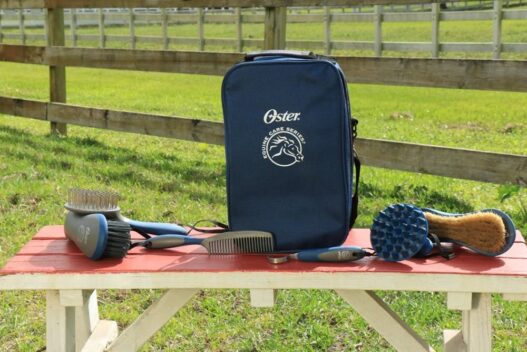 Oster Equine Care Series 7-Piece Grooming Kit